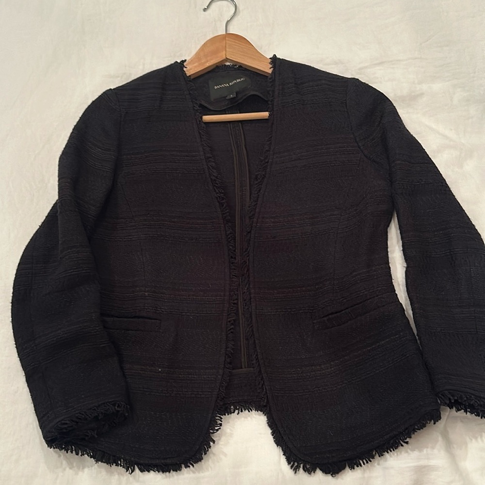 Banana republic open blazer with texture and fringe. Size 2. Black